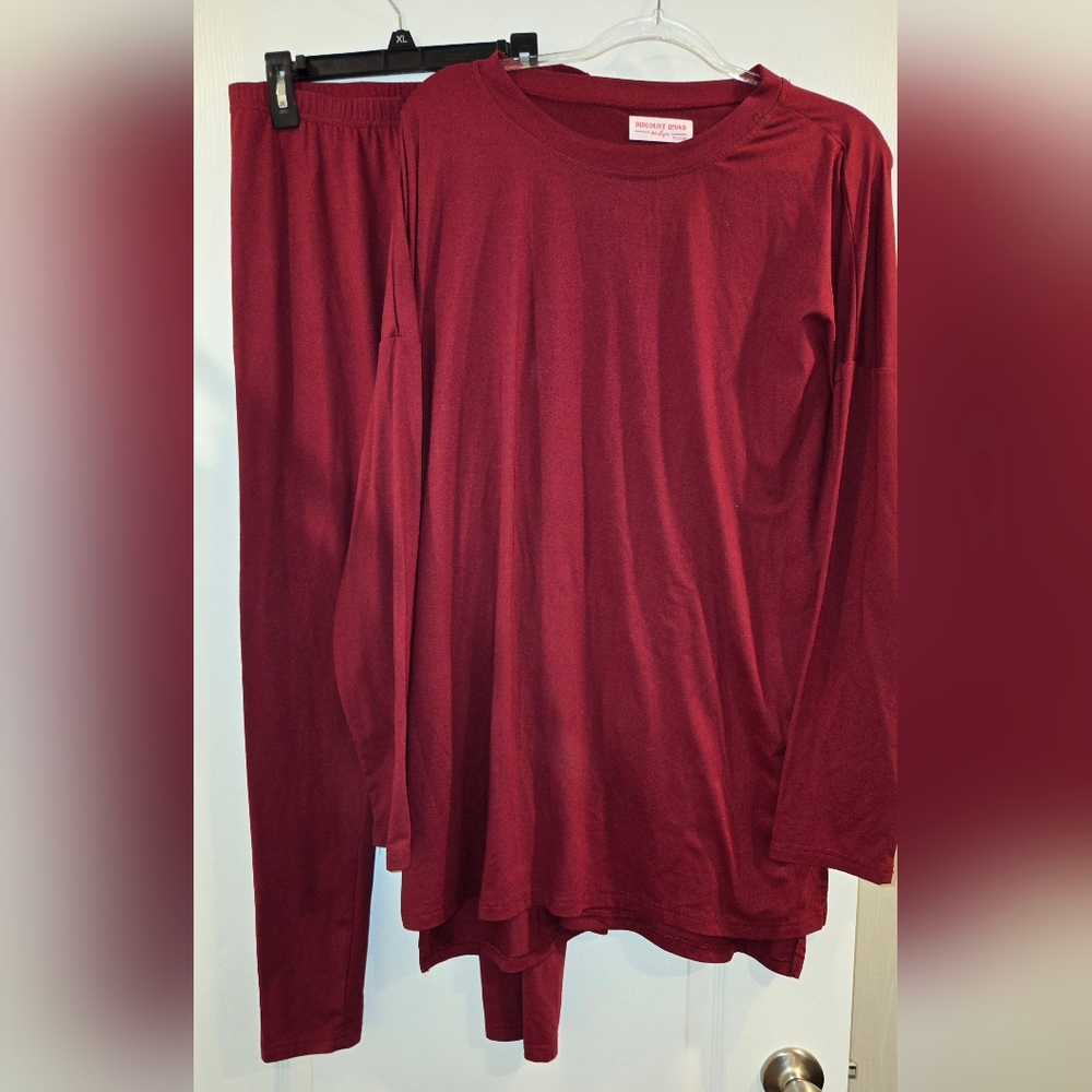 Like NEW Womens LS Tunic Set Size-XL